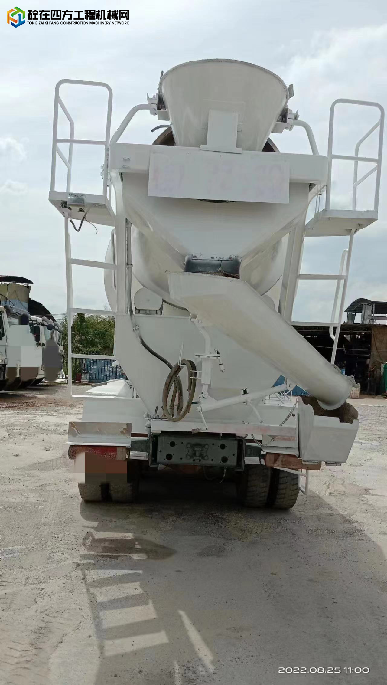 https://images.tongzsf.com/tong/truck_machine/20221022/163535bc9db603.jpg