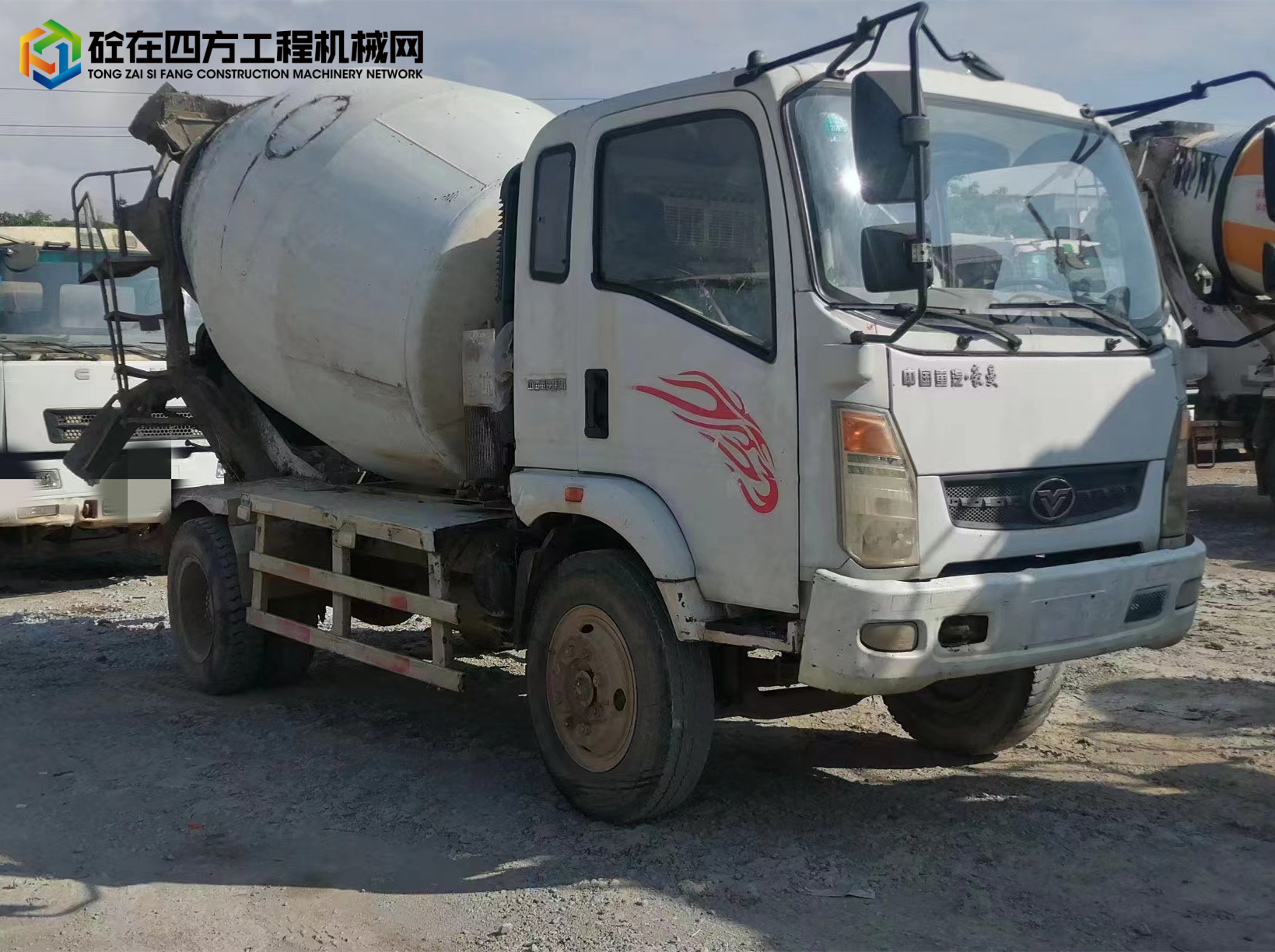 https://images.tongzsf.com/tong/truck_machine/20221024/16355f171e6865.jpg