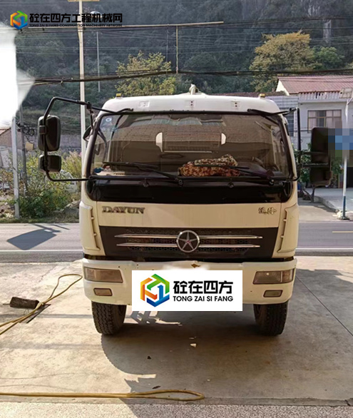 https://images.tongzsf.com/tong/truck_machine/20221024/163560c85ba089.jpg