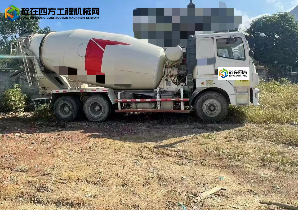 https://images.tongzsf.com/tong/truck_machine/20221024/163563f3b4b834.jpg