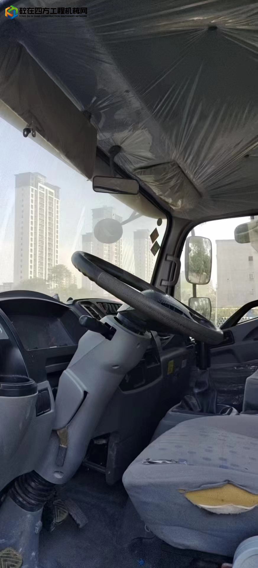 https://images.tongzsf.com/tong/truck_machine/20221024/16356479b4e29a.jpg