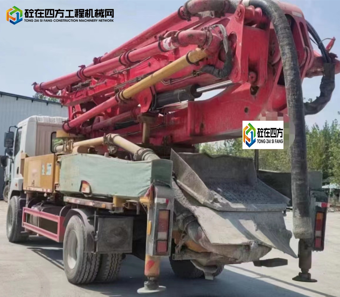 https://images.tongzsf.com/tong/truck_machine/20221024/163565db22dbeb.jpg