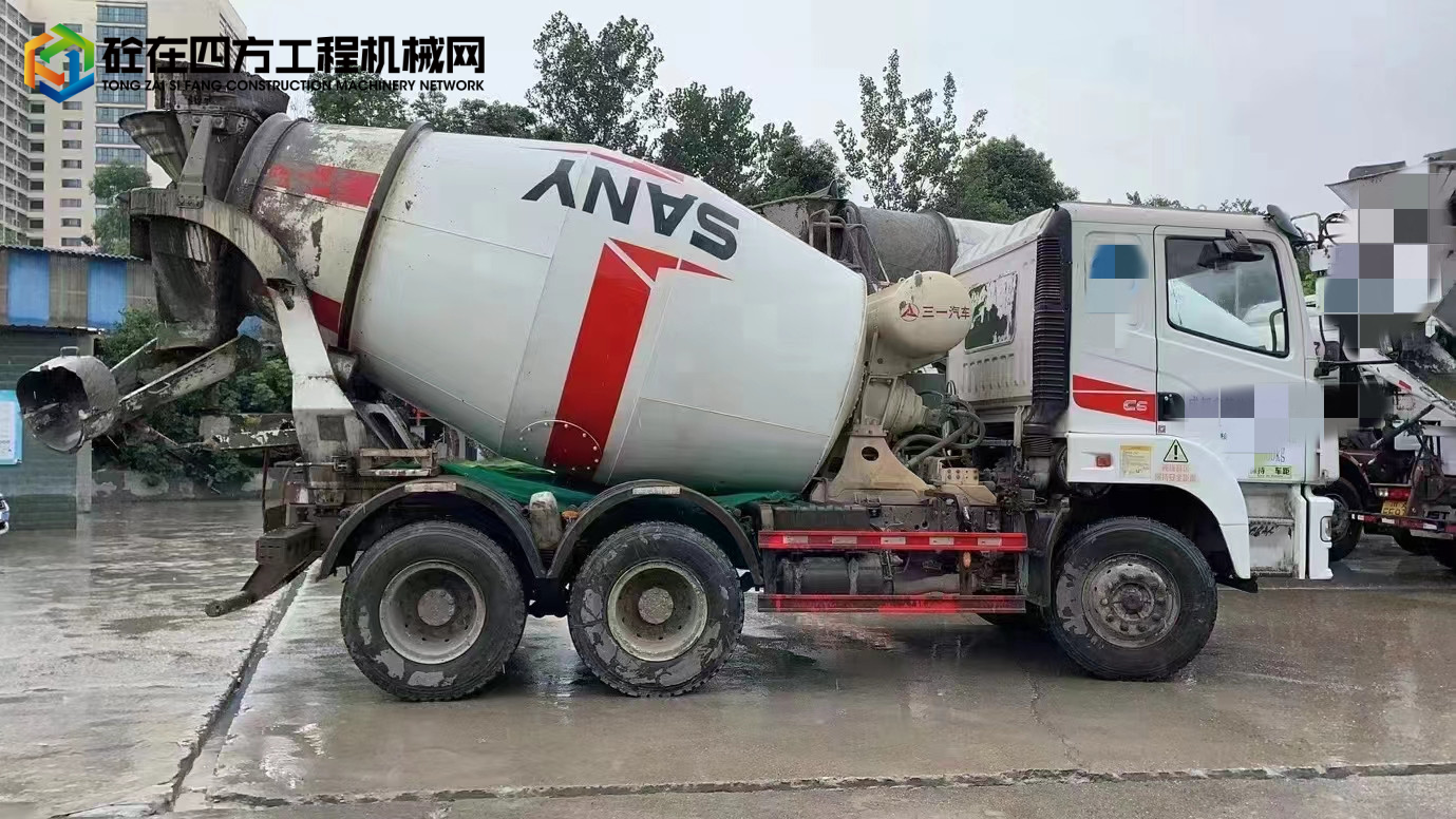 https://images.tongzsf.com/tong/truck_machine/20221024/16356626322113.jpg