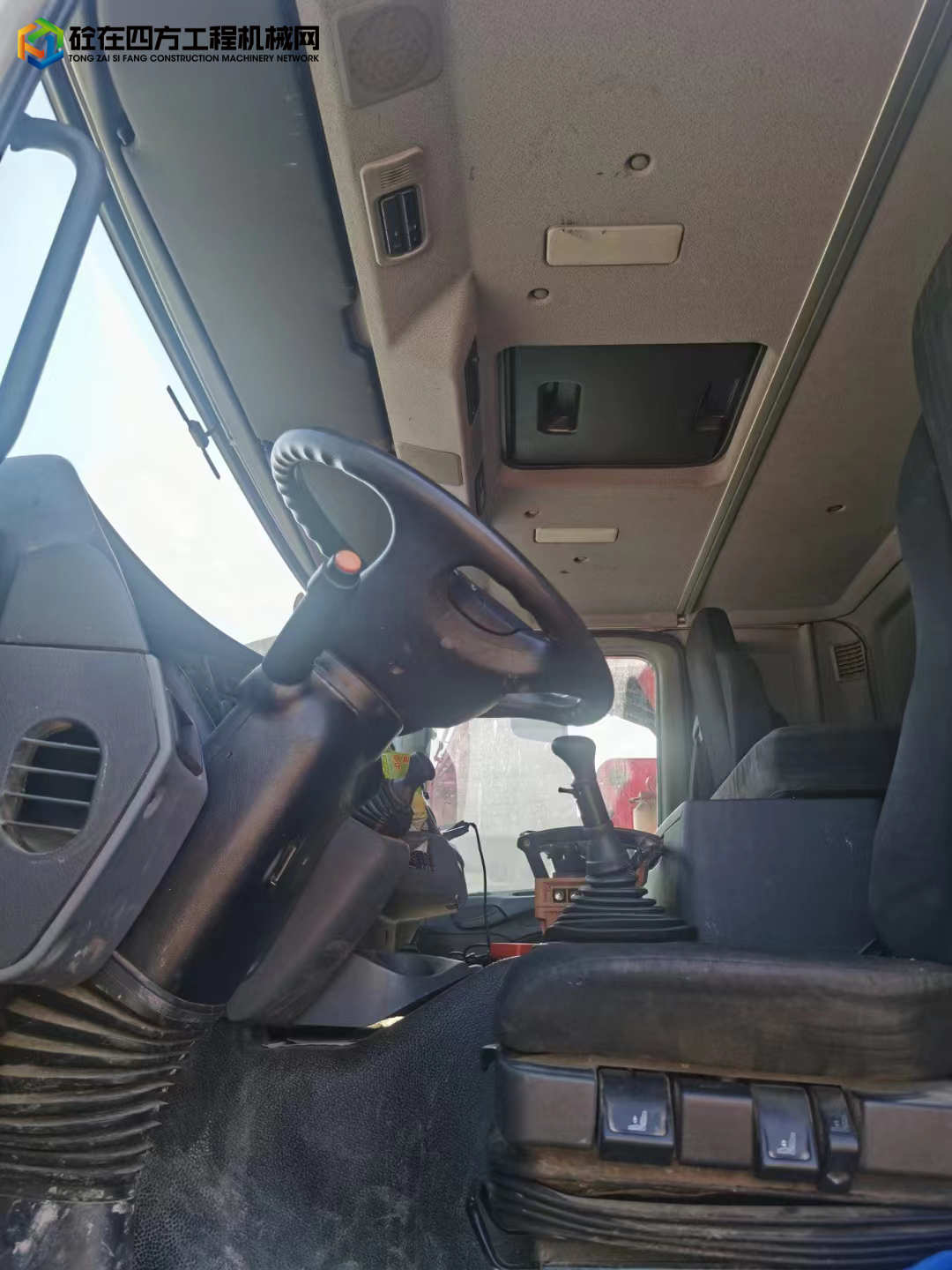 https://images.tongzsf.com/tong/truck_machine/20221025/1635738114d110.jpg
