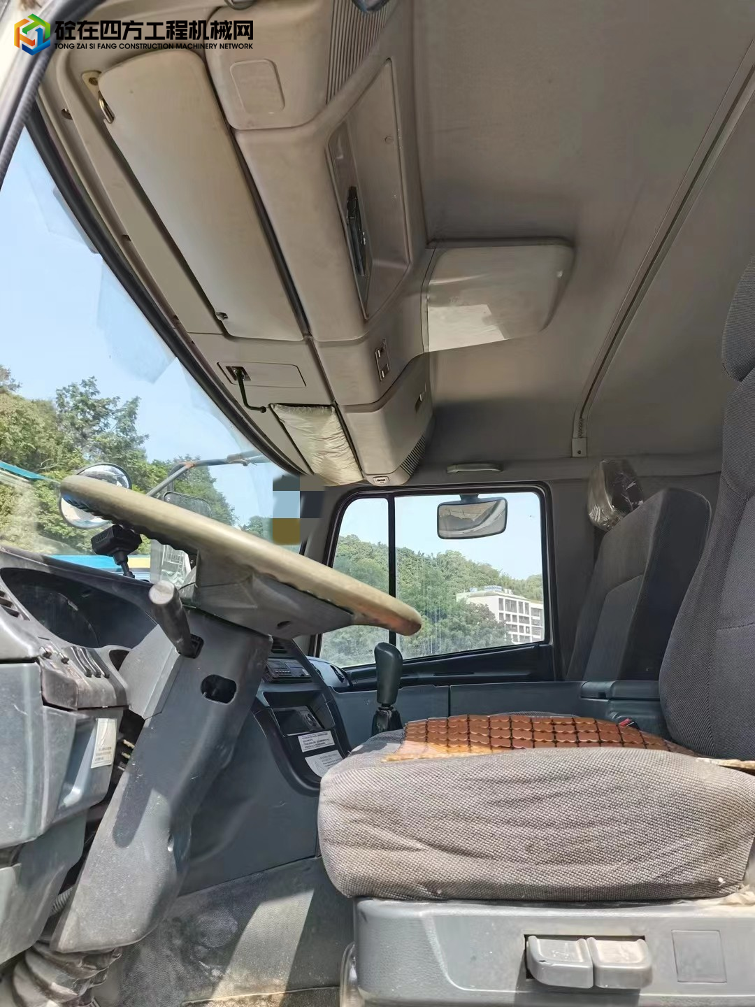 https://images.tongzsf.com/tong/truck_machine/20221026/16358d43d07380.jpg