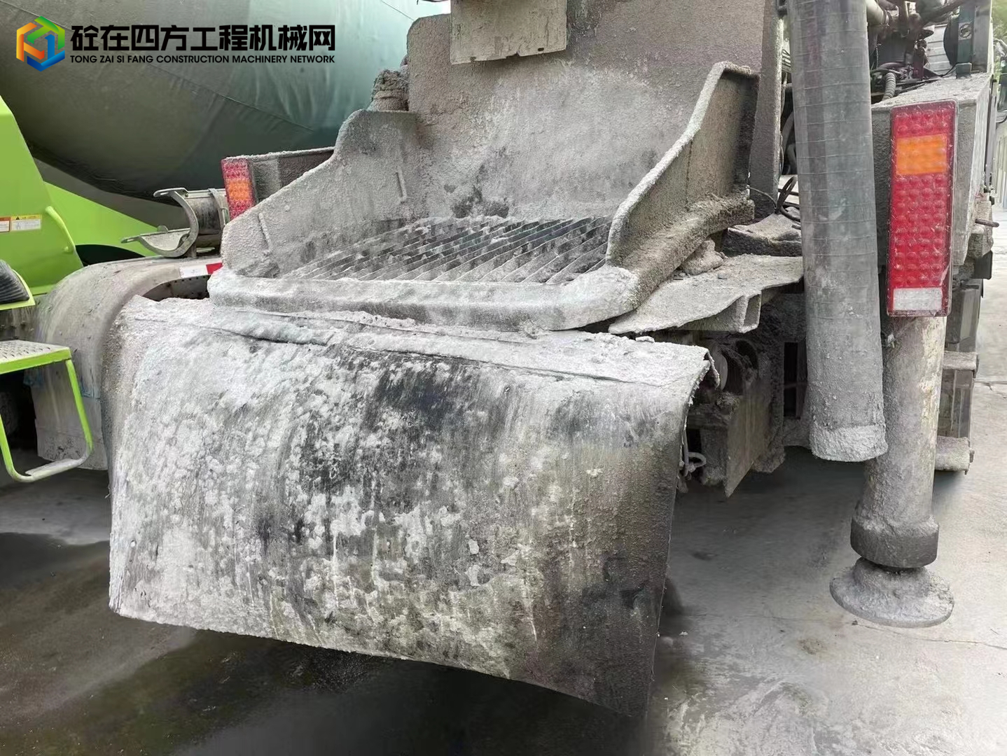 https://images.tongzsf.com/tong/truck_machine/20221027/16359ee39ea25c.jpg