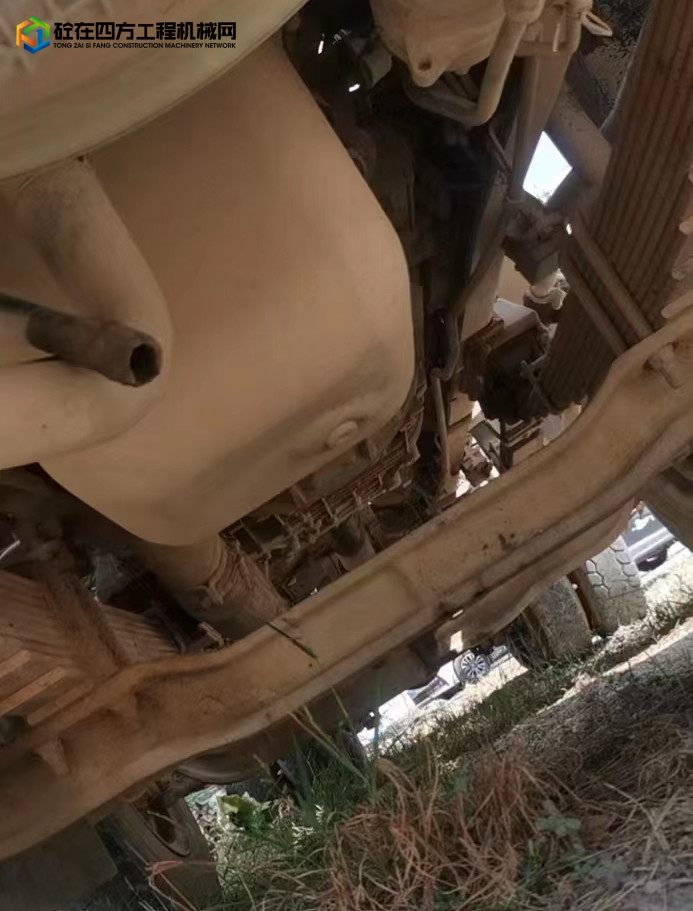 https://images.tongzsf.com/tong/truck_machine/20221027/1635a2b5a25efa.jpg