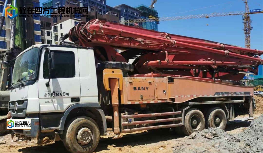 https://images.tongzsf.com/tong/truck_machine/20221027/1635a30efa021d.jpg
