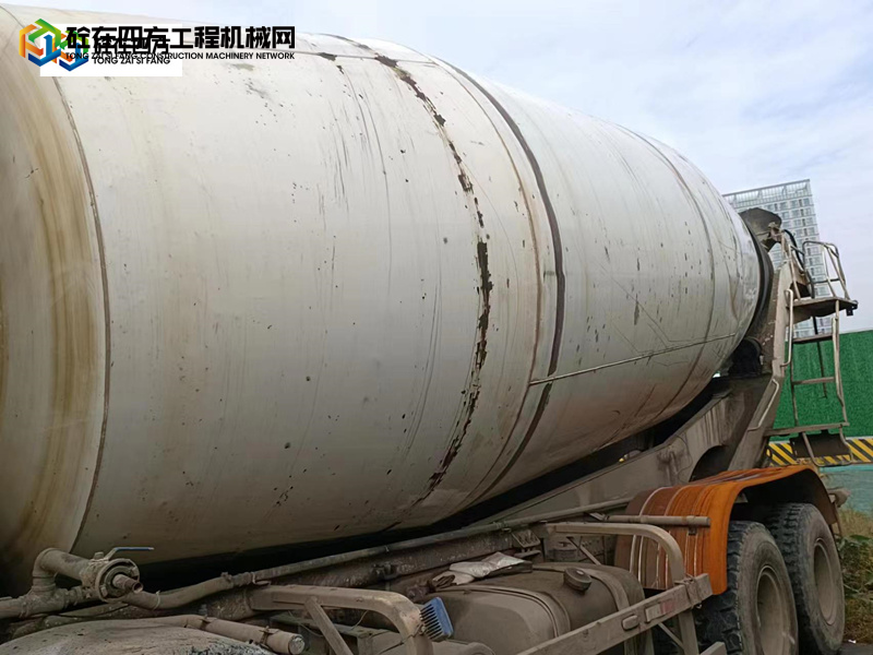 https://images.tongzsf.com/tong/truck_machine/20221027/1635a36882057b.jpg