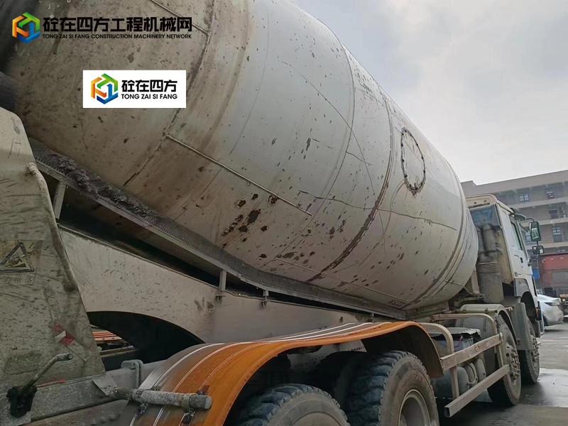 https://images.tongzsf.com/tong/truck_machine/20221027/1635a368c59158.jpg