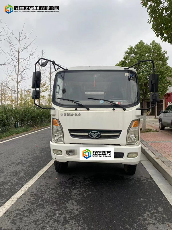 https://images.tongzsf.com/tong/truck_machine/20221027/1635a38a749d7b.jpg