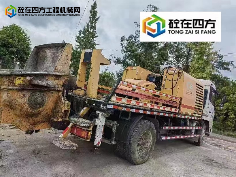 https://images.tongzsf.com/tong/truck_machine/20221027/1635a4cc082cdc.jpg