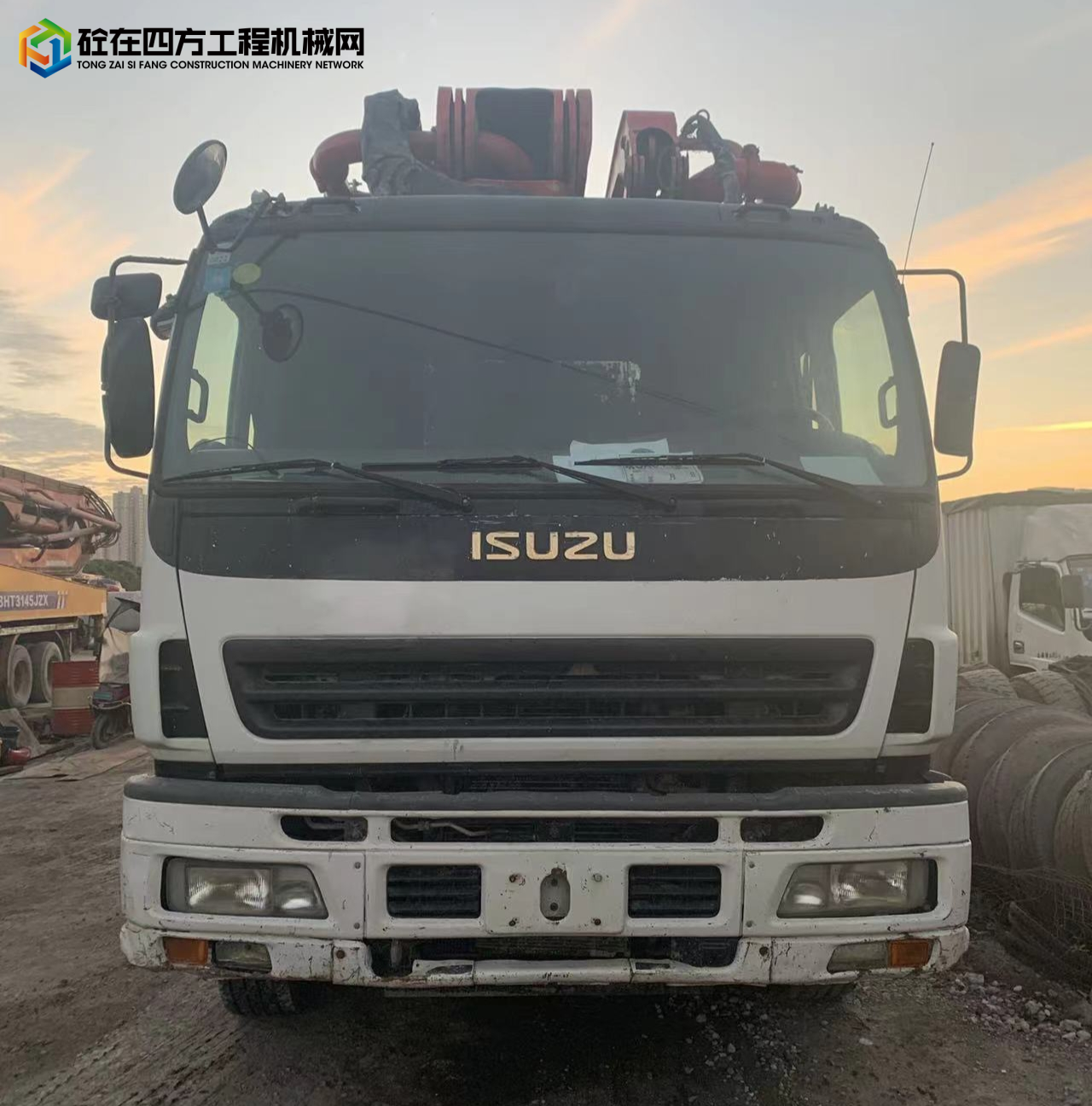 https://images.tongzsf.com/tong/truck_machine/20221027/1635a718c1ca7b.jpg