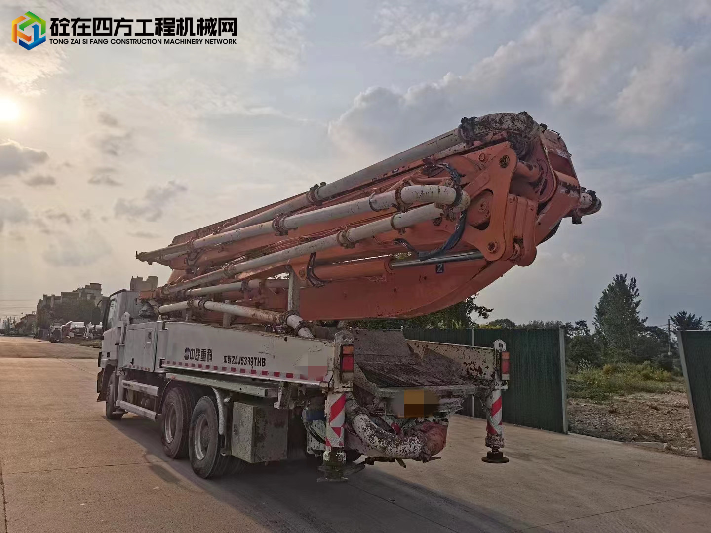 https://images.tongzsf.com/tong/truck_machine/20221028/1635b4e60b0d2a.jpg
