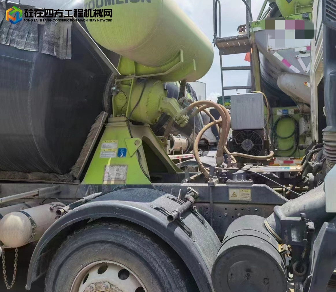 https://images.tongzsf.com/tong/truck_machine/20221028/1635b7fdf8099c.jpg