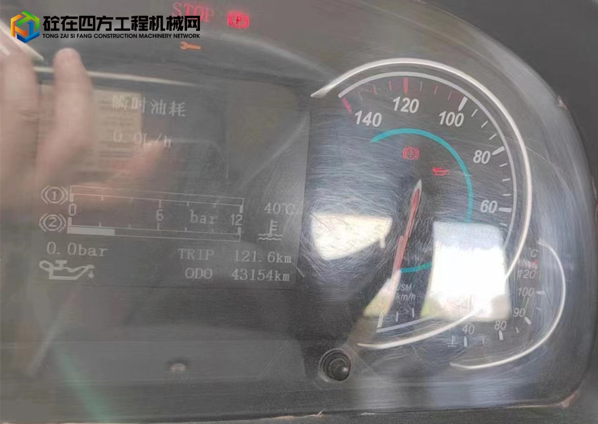 https://images.tongzsf.com/tong/truck_machine/20221028/1635b7fe13b66b.jpg