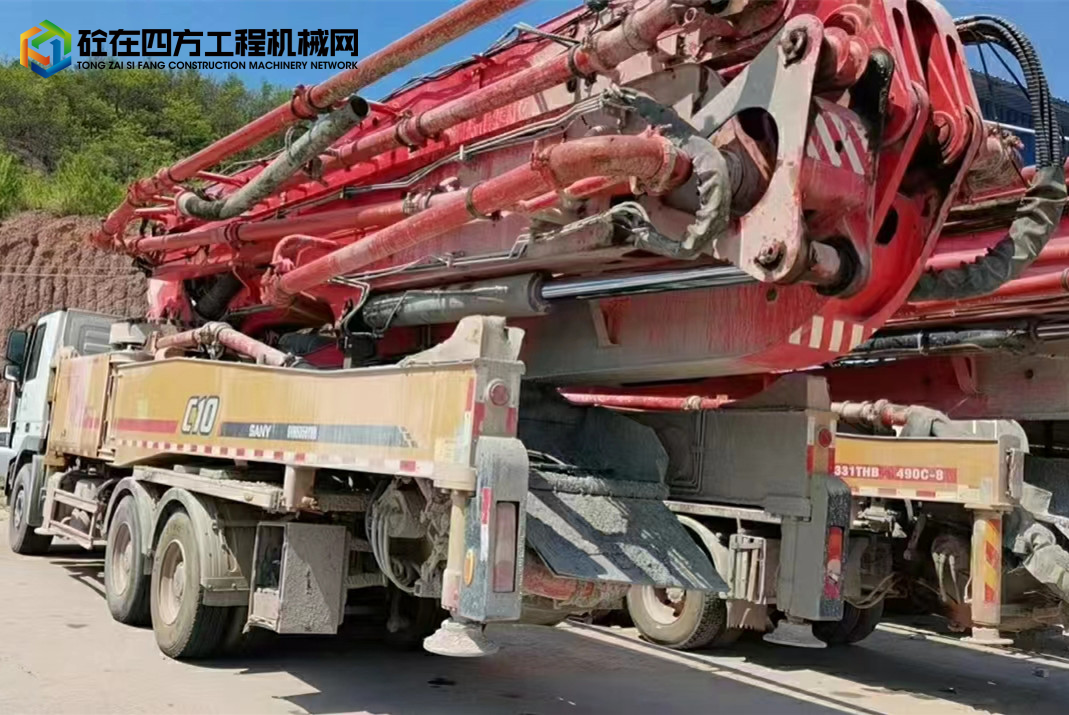 https://images.tongzsf.com/tong/truck_machine/20221031/1635f36b440726.jpg