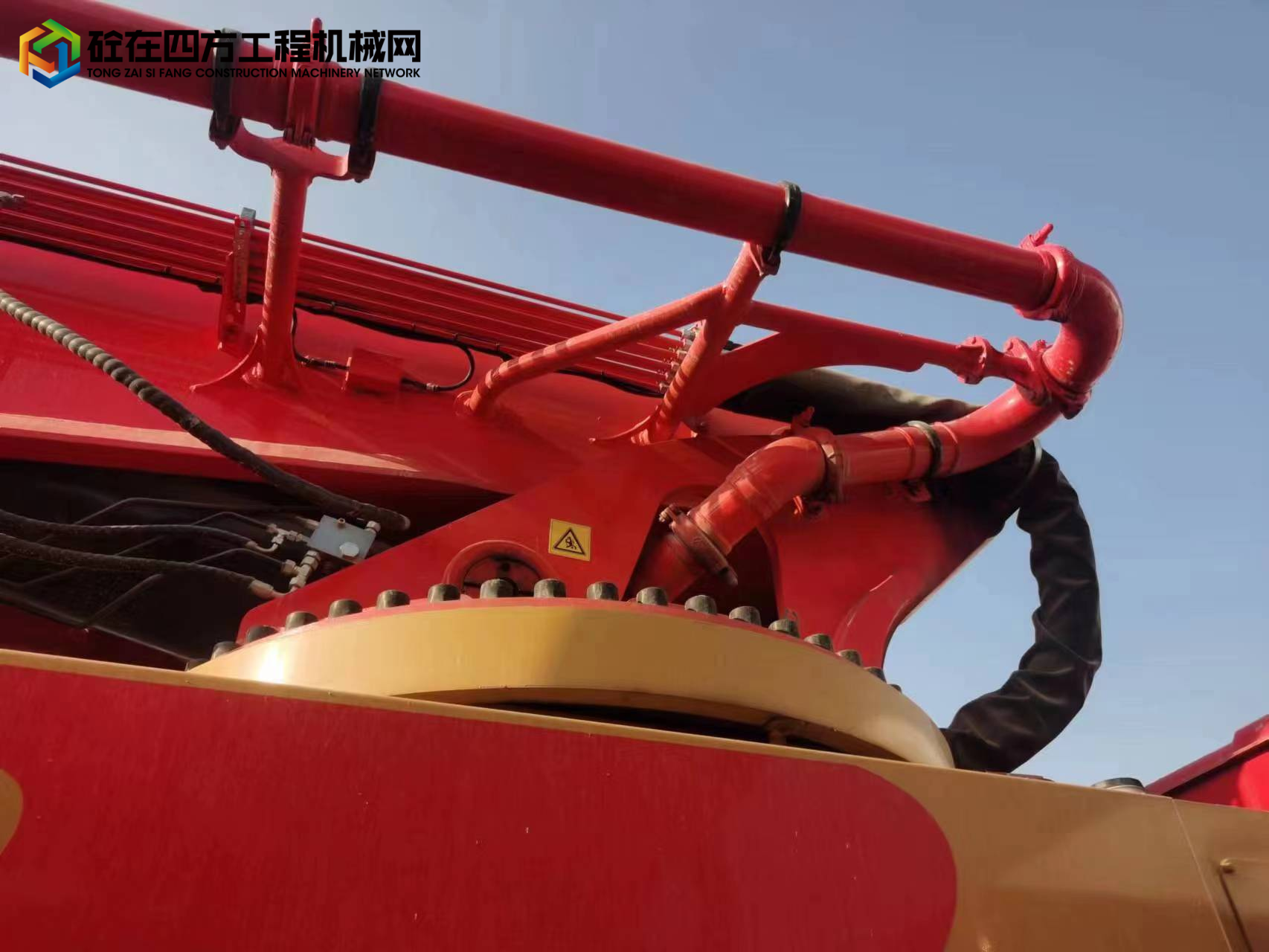 https://images.tongzsf.com/tong/truck_machine/20221031/1635f41986c788.jpg