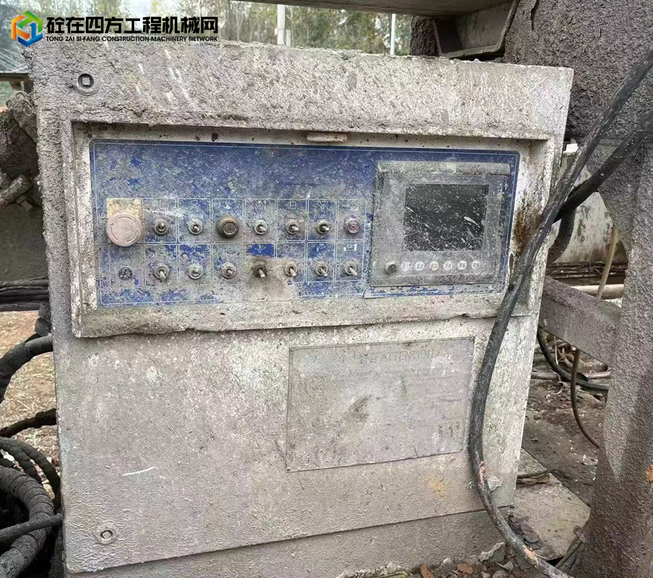 https://images.tongzsf.com/tong/truck_machine/20221031/1635f4221c538e.jpg