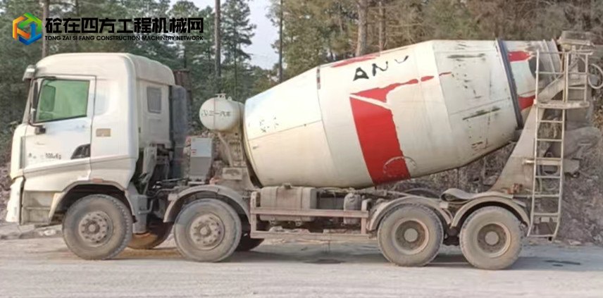 https://images.tongzsf.com/tong/truck_machine/20221031/1635f6440a3517.jpg