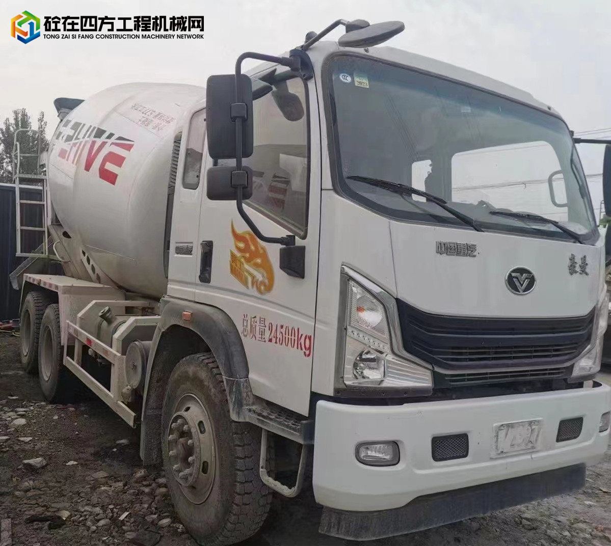 https://images.tongzsf.com/tong/truck_machine/20221031/1635f7b5ad8dde.jpg