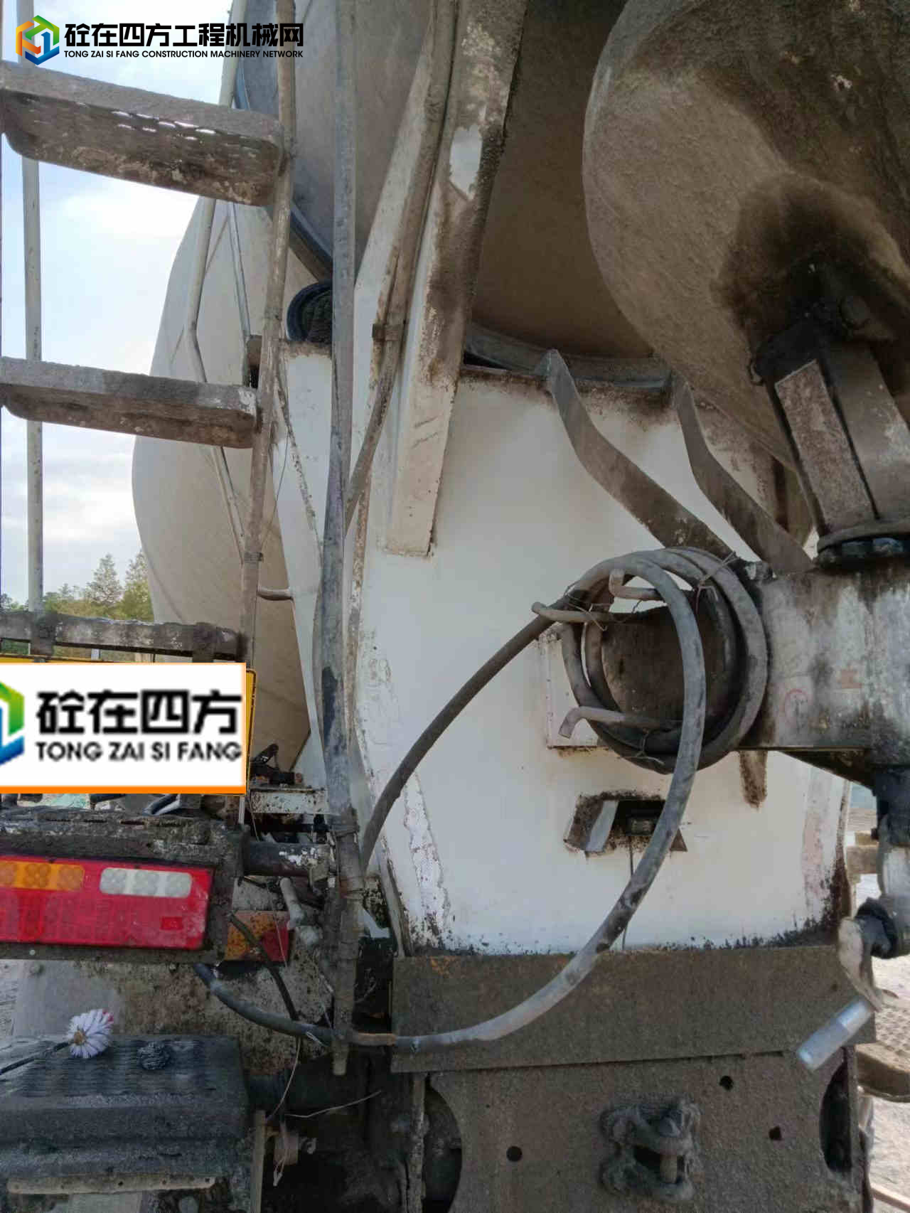 https://images.tongzsf.com/tong/truck_machine/20221031/1635f7d8b4d6dc.jpg