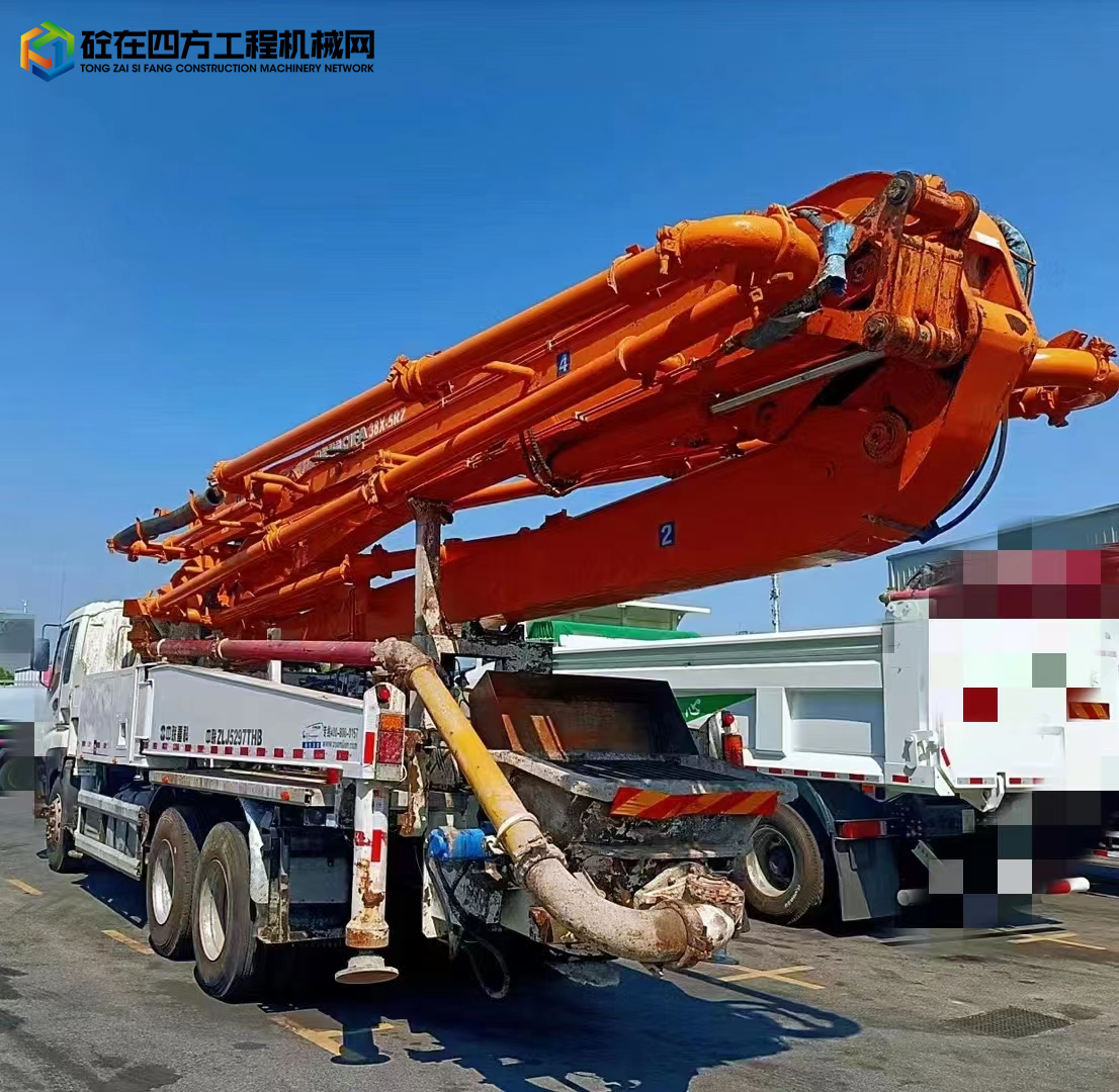 https://images.tongzsf.com/tong/truck_machine/20221031/1635f917f7b725.jpg