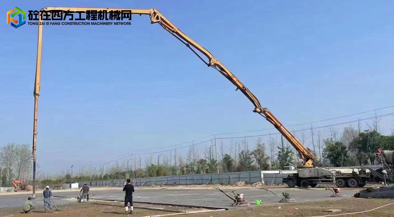 https://images.tongzsf.com/tong/truck_machine/20221031/1635f9ba63cdac.jpg
