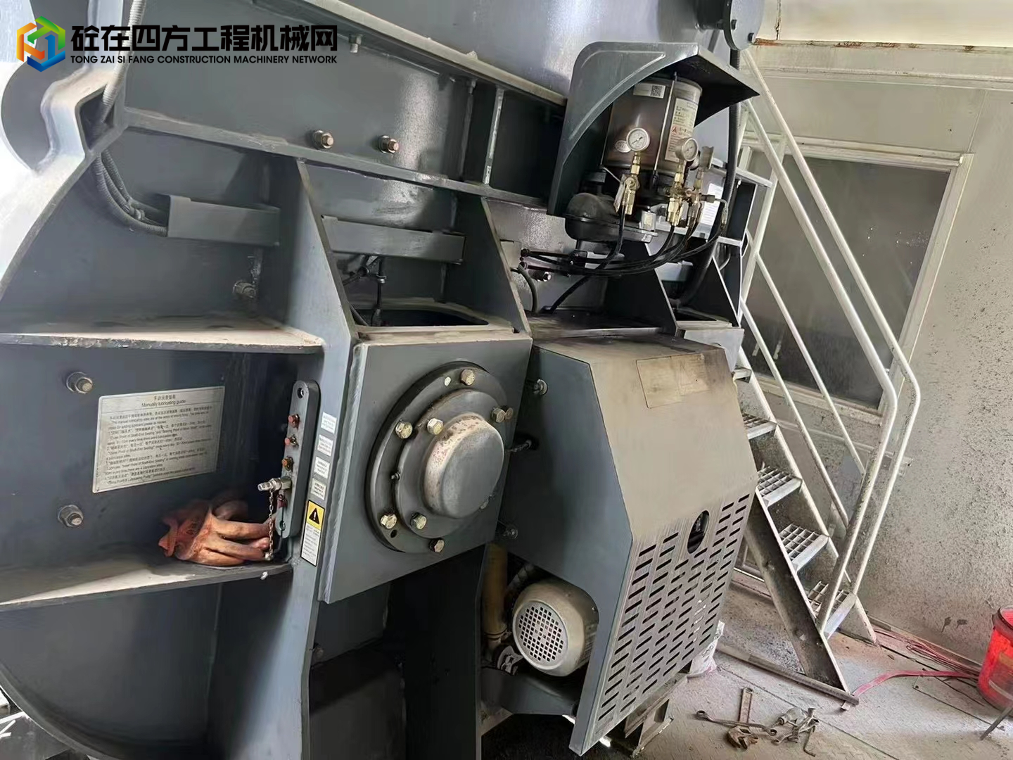 https://images.tongzsf.com/tong/truck_machine/20221031/1635fe14719e22.jpg