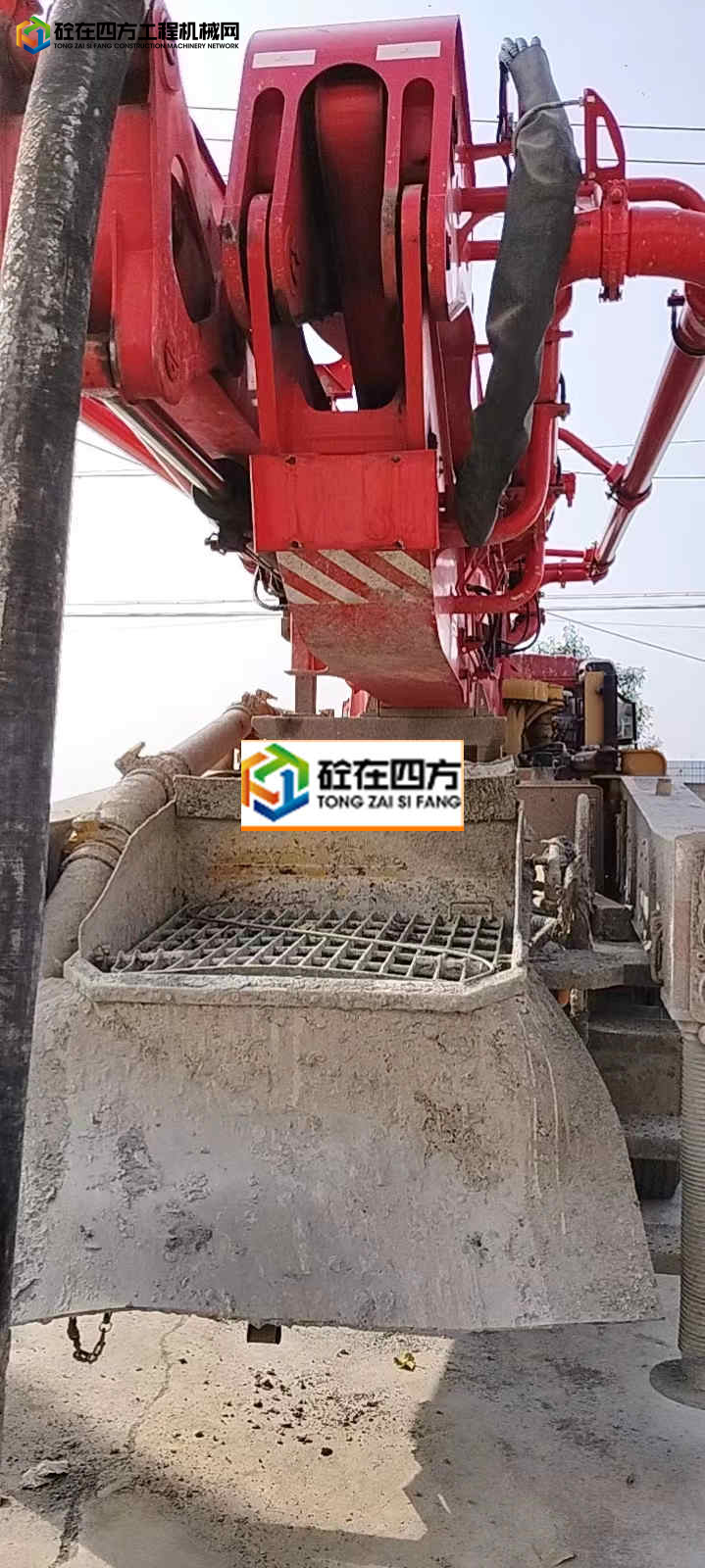 https://images.tongzsf.com/tong/truck_machine/20221101/16360cfb733dc2.jpg