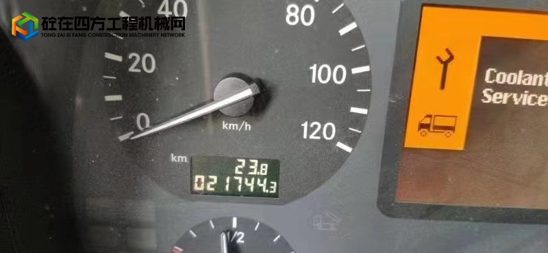https://images.tongzsf.com/tong/truck_machine/20221102/163620784cec67.jpg