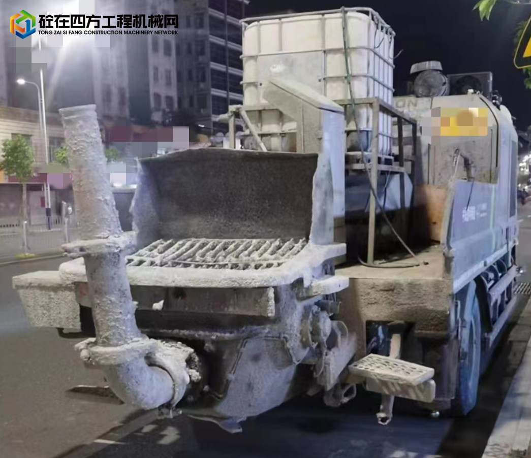 https://images.tongzsf.com/tong/truck_machine/20221103/1636356a1eb24c.jpg