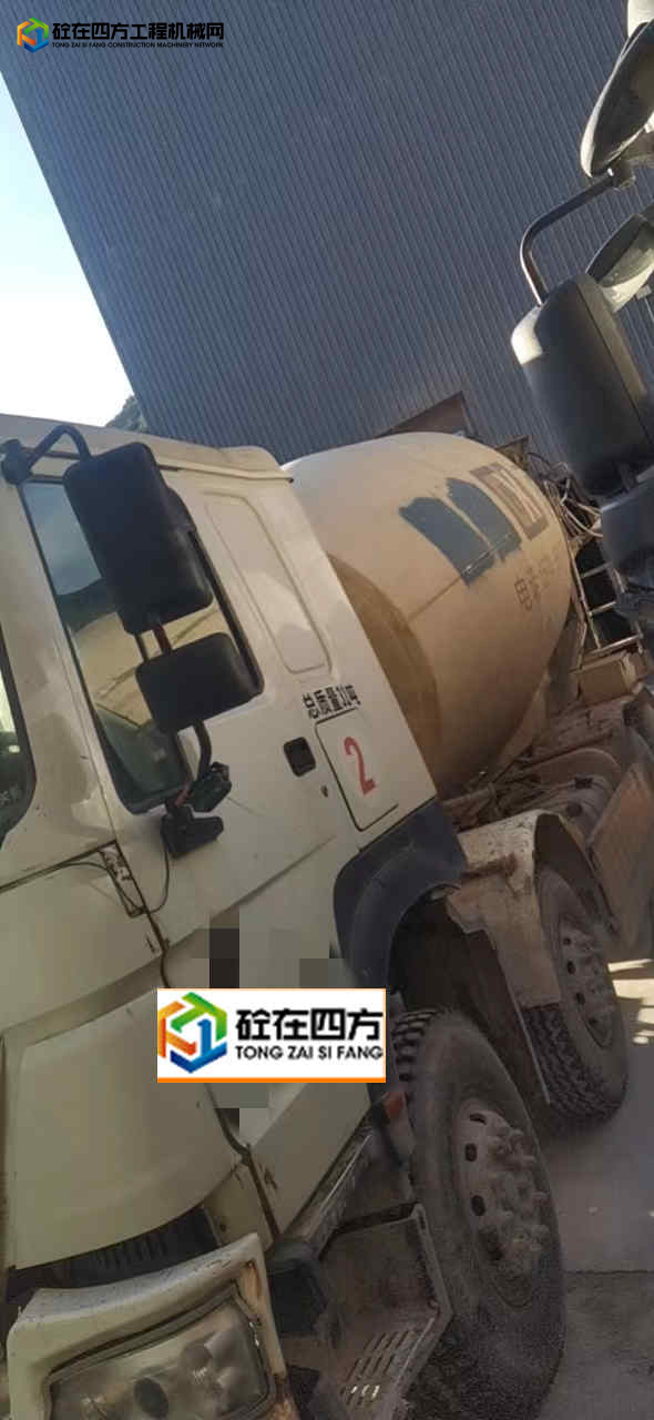 https://images.tongzsf.com/tong/truck_machine/20221103/163635e4ecf7a9.jpg