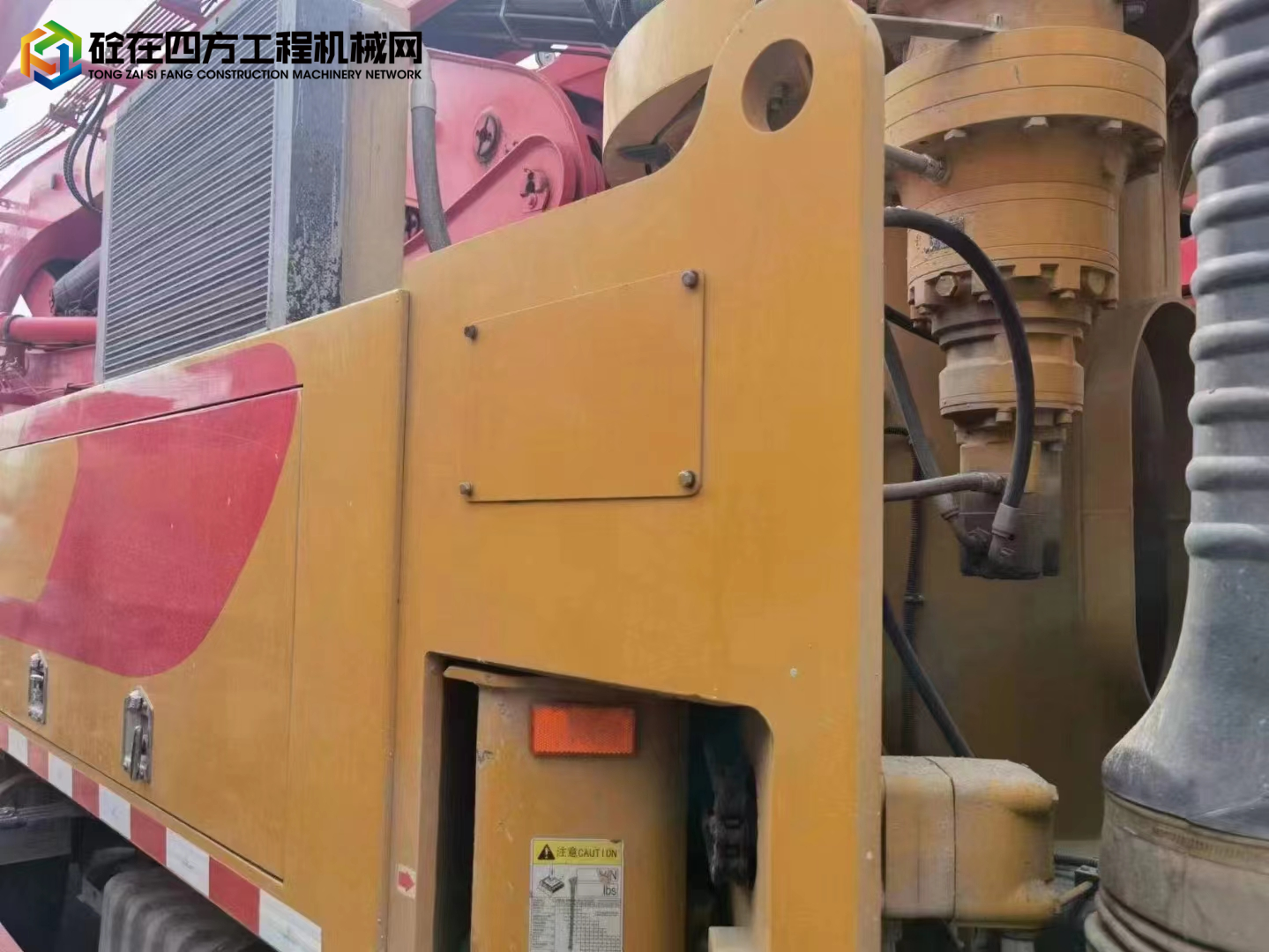 https://images.tongzsf.com/tong/truck_machine/20221103/1636374ec76e93.jpg