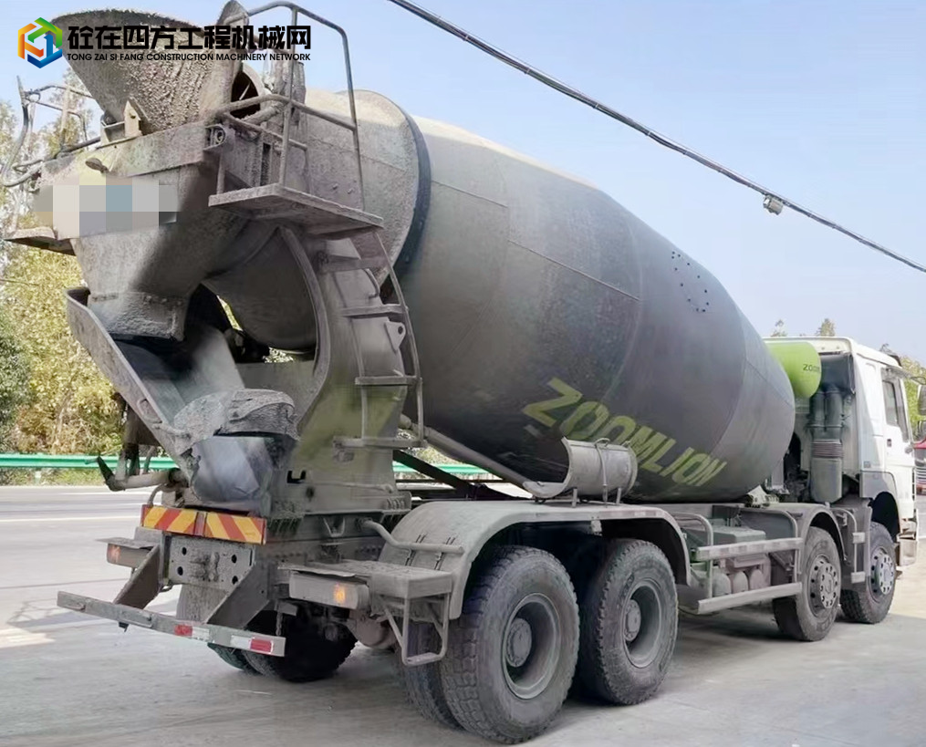 https://images.tongzsf.com/tong/truck_machine/20221103/163637e3ad5a2a.jpg