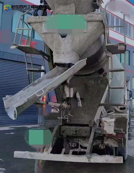 https://images.tongzsf.com/tong/truck_machine/20221104/1636481b45a958.jpg