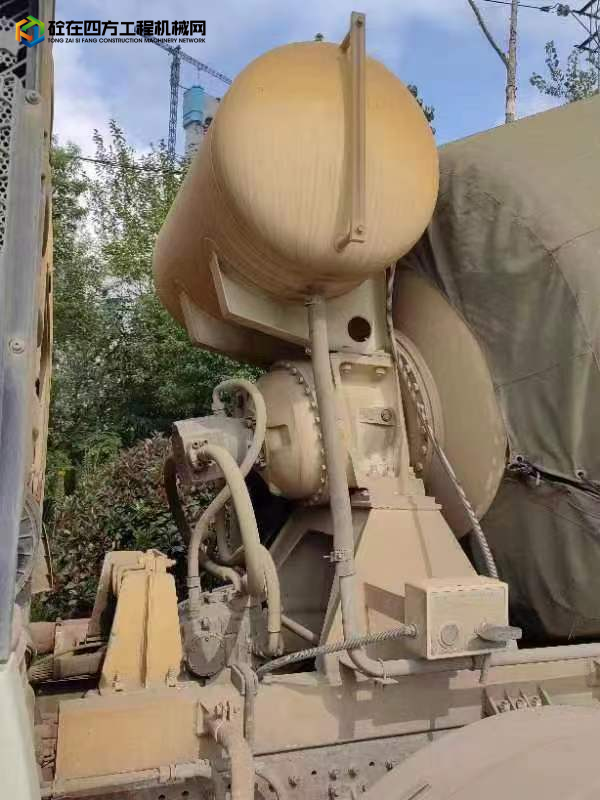 https://images.tongzsf.com/tong/truck_machine/20221104/1636498c124bf3.jpg