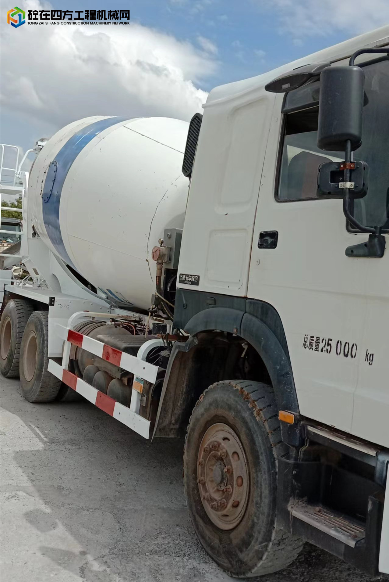 https://images.tongzsf.com/tong/truck_machine/20221104/16364c83e61ea0.jpg