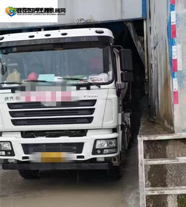 https://images.tongzsf.com/tong/truck_machine/20221104/16364d35e59245.jpg