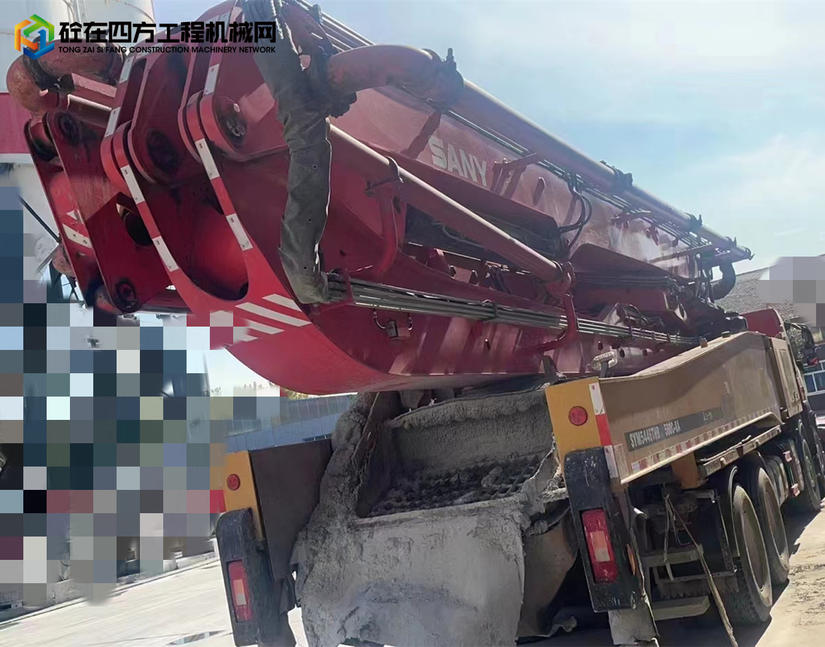 https://images.tongzsf.com/tong/truck_machine/20221107/163687a344bdbc.jpg