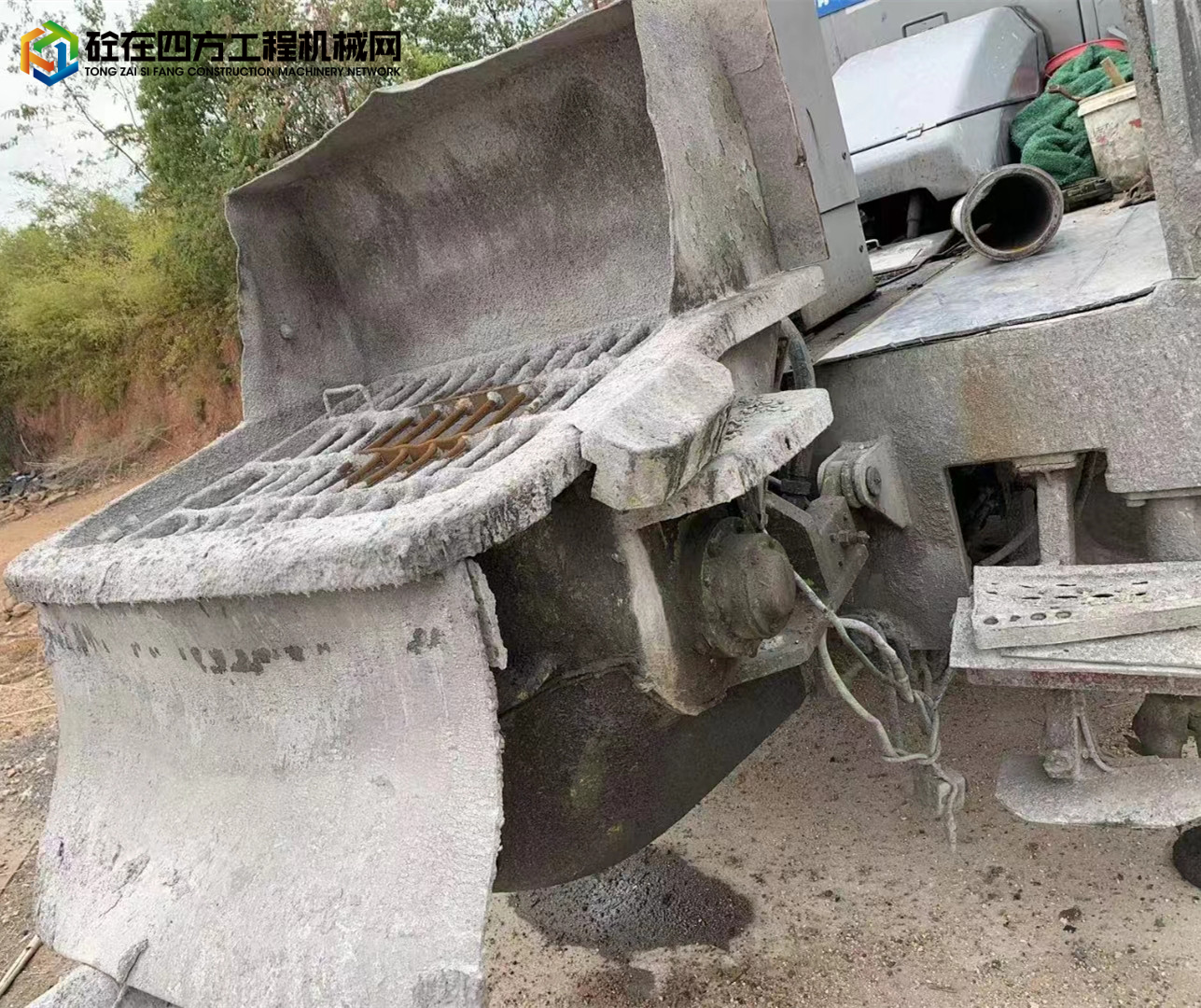 https://images.tongzsf.com/tong/truck_machine/20221107/16368d6312ea3b.jpg