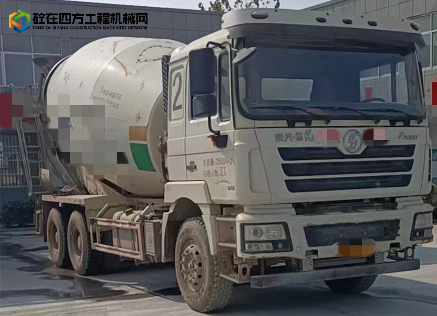 https://images.tongzsf.com/tong/truck_machine/20221109/1636af9735e4bd.jpg