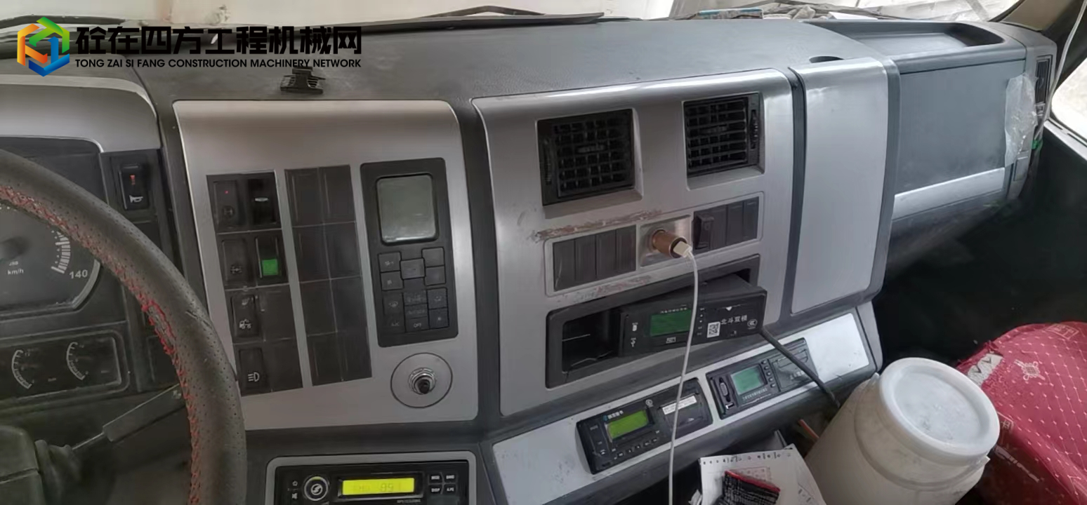 https://images.tongzsf.com/tong/truck_machine/20221111/1636deffdb35a2.jpg