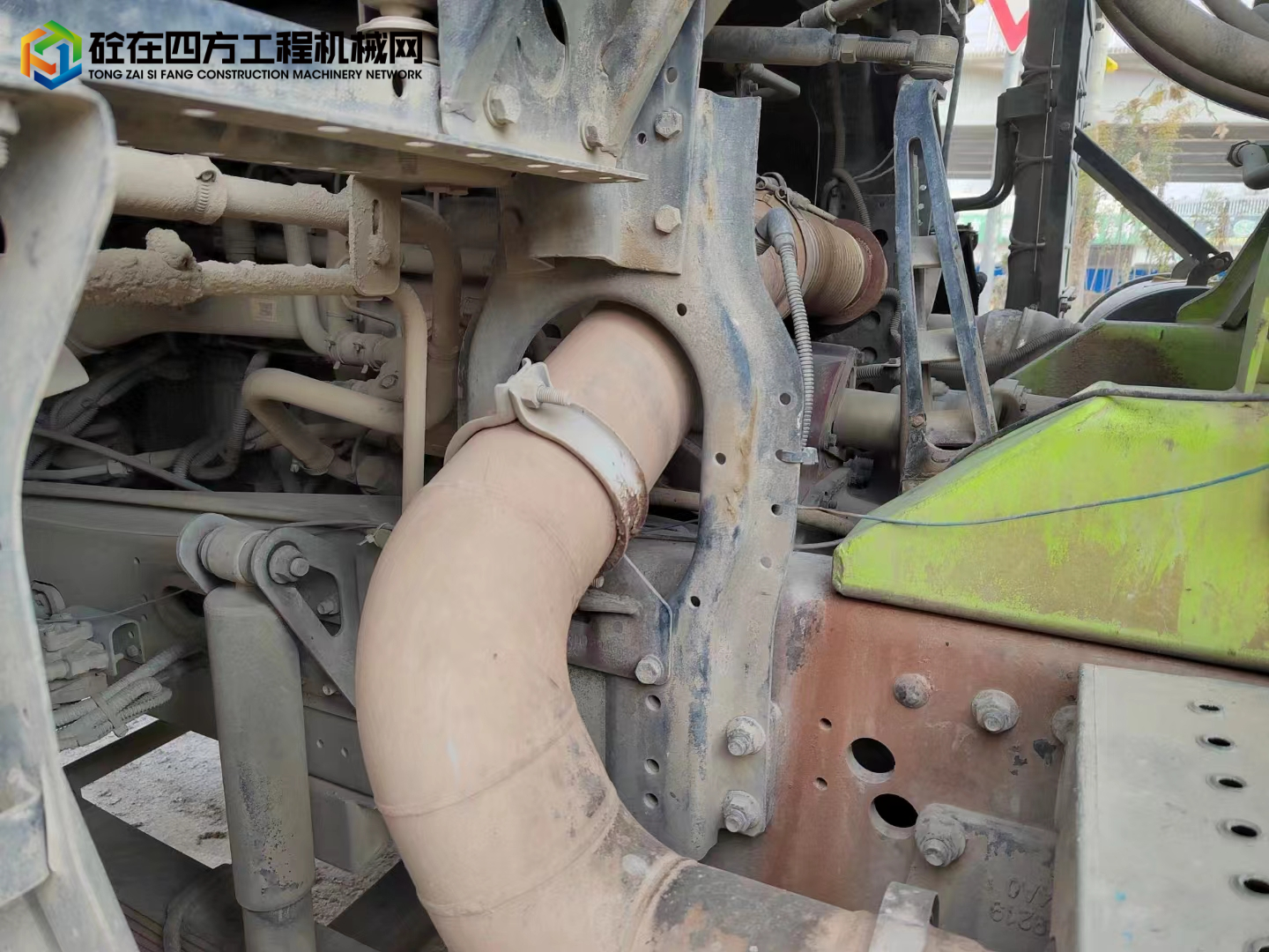https://images.tongzsf.com/tong/truck_machine/20221111/1636e0e6d4fc69.jpg