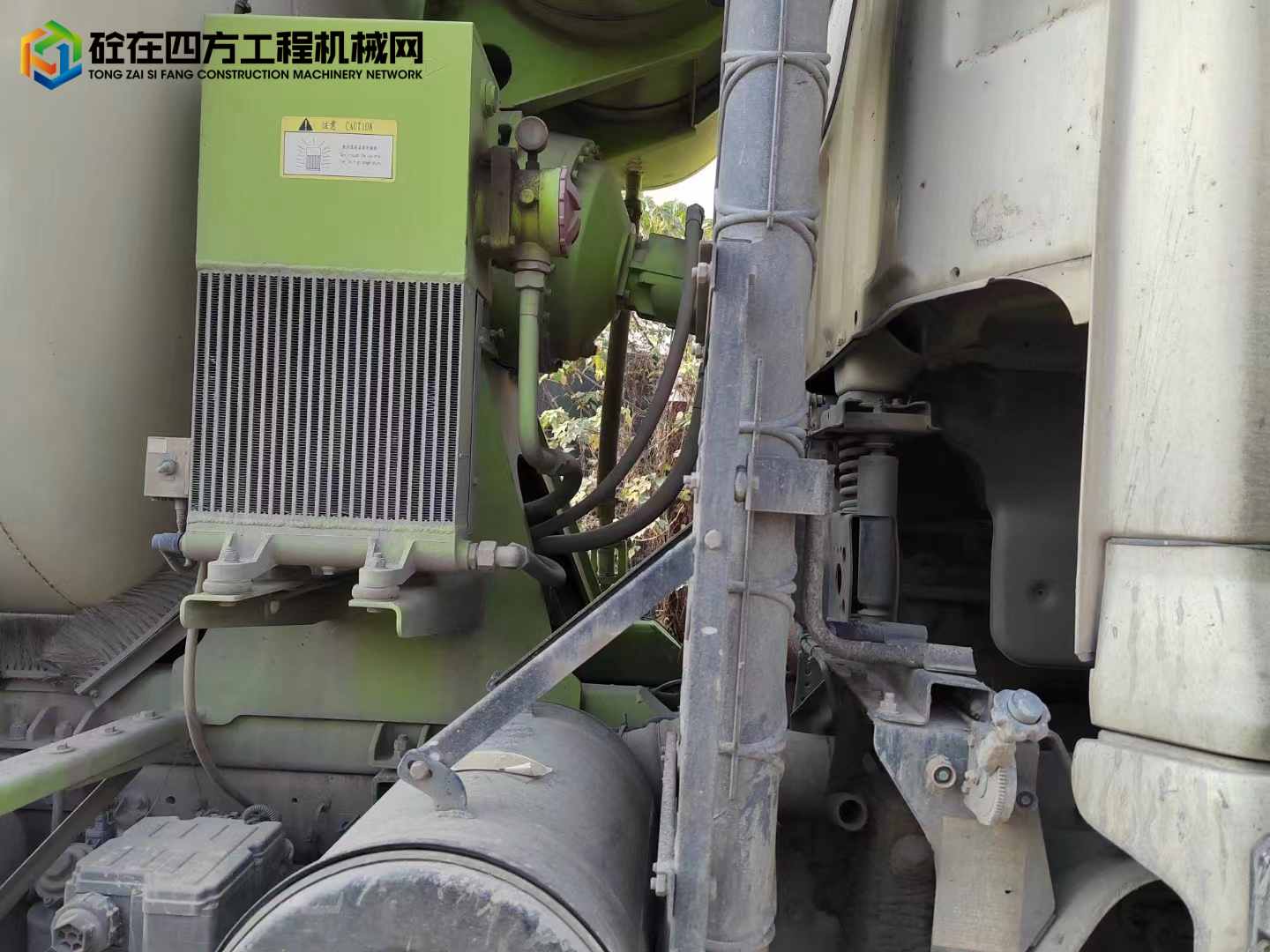 https://images.tongzsf.com/tong/truck_machine/20221111/1636e0e6fa90ec.jpg