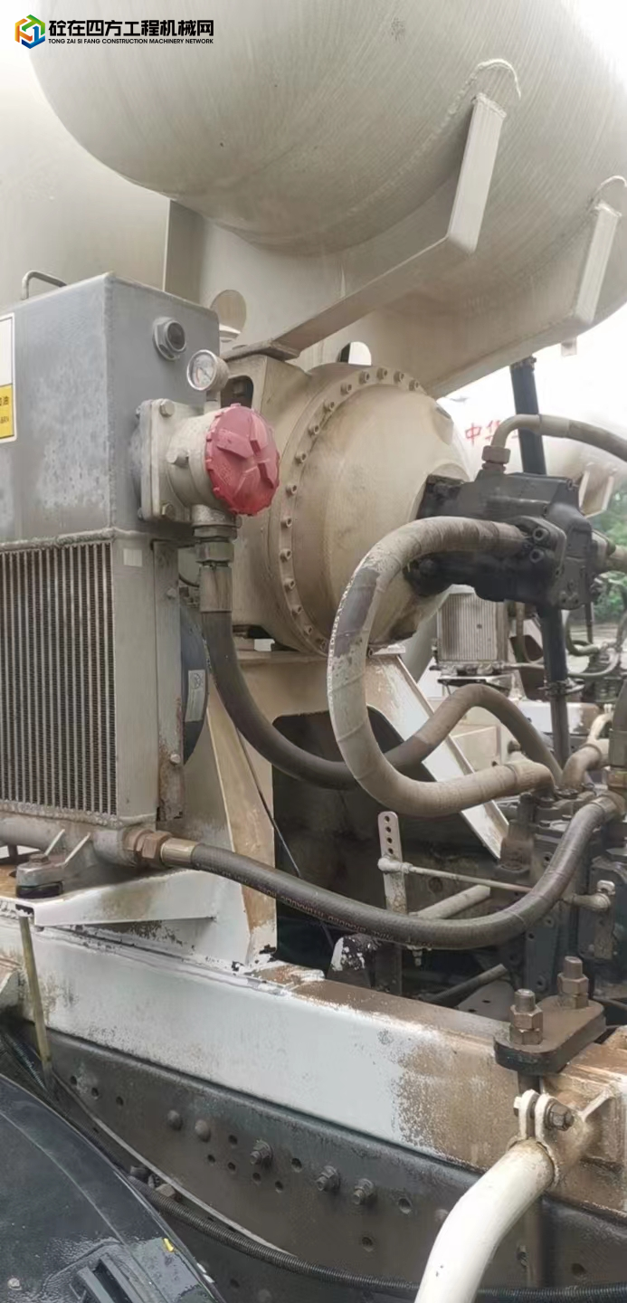 https://images.tongzsf.com/tong/truck_machine/20221114/16371a7a51ef60.jpg