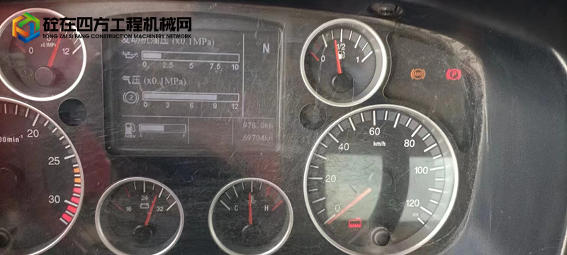 https://images.tongzsf.com/tong/truck_machine/20221114/16371a7aba321e.jpg