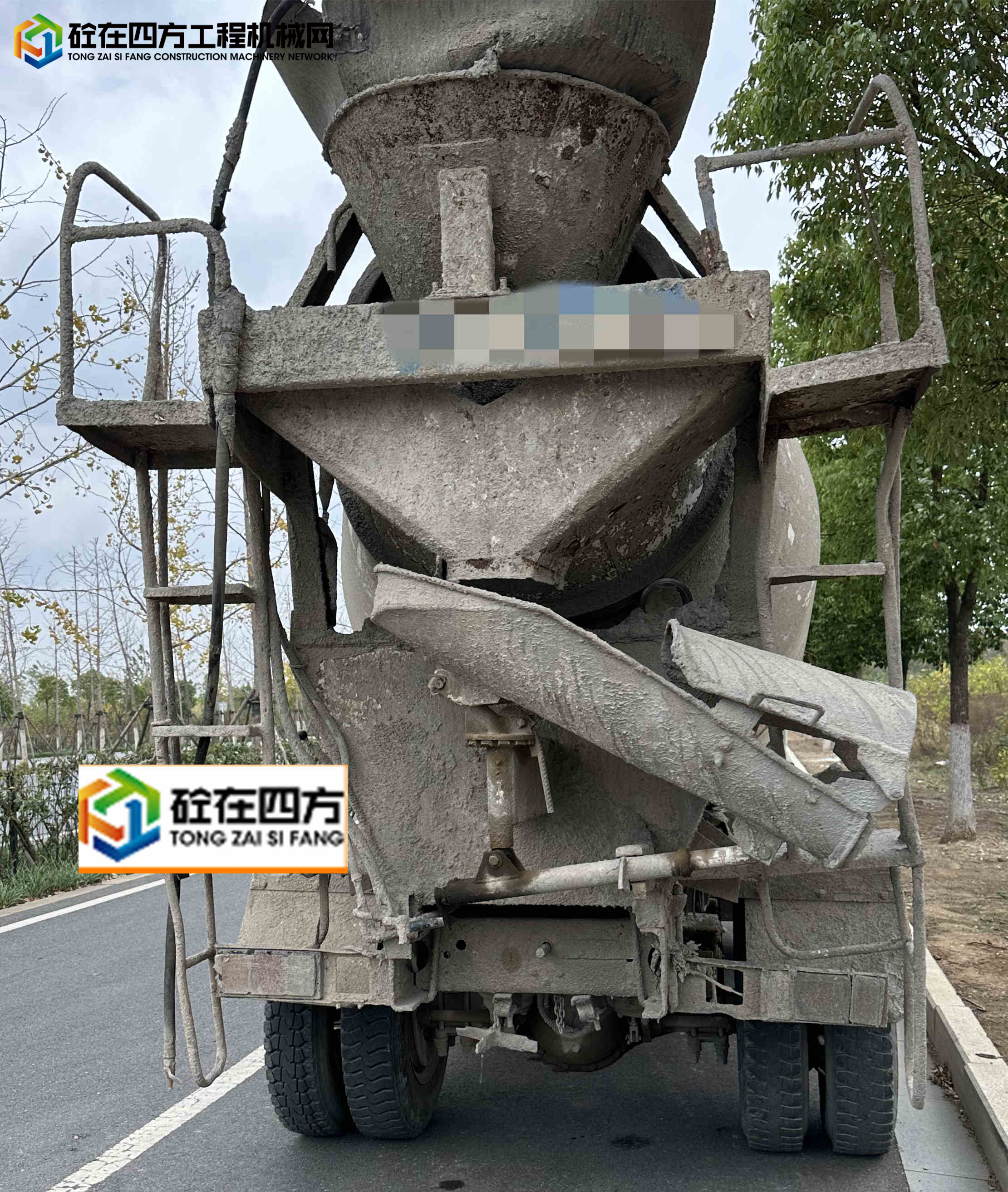 https://images.tongzsf.com/tong/truck_machine/20221115/16372ed48bed54.jpg