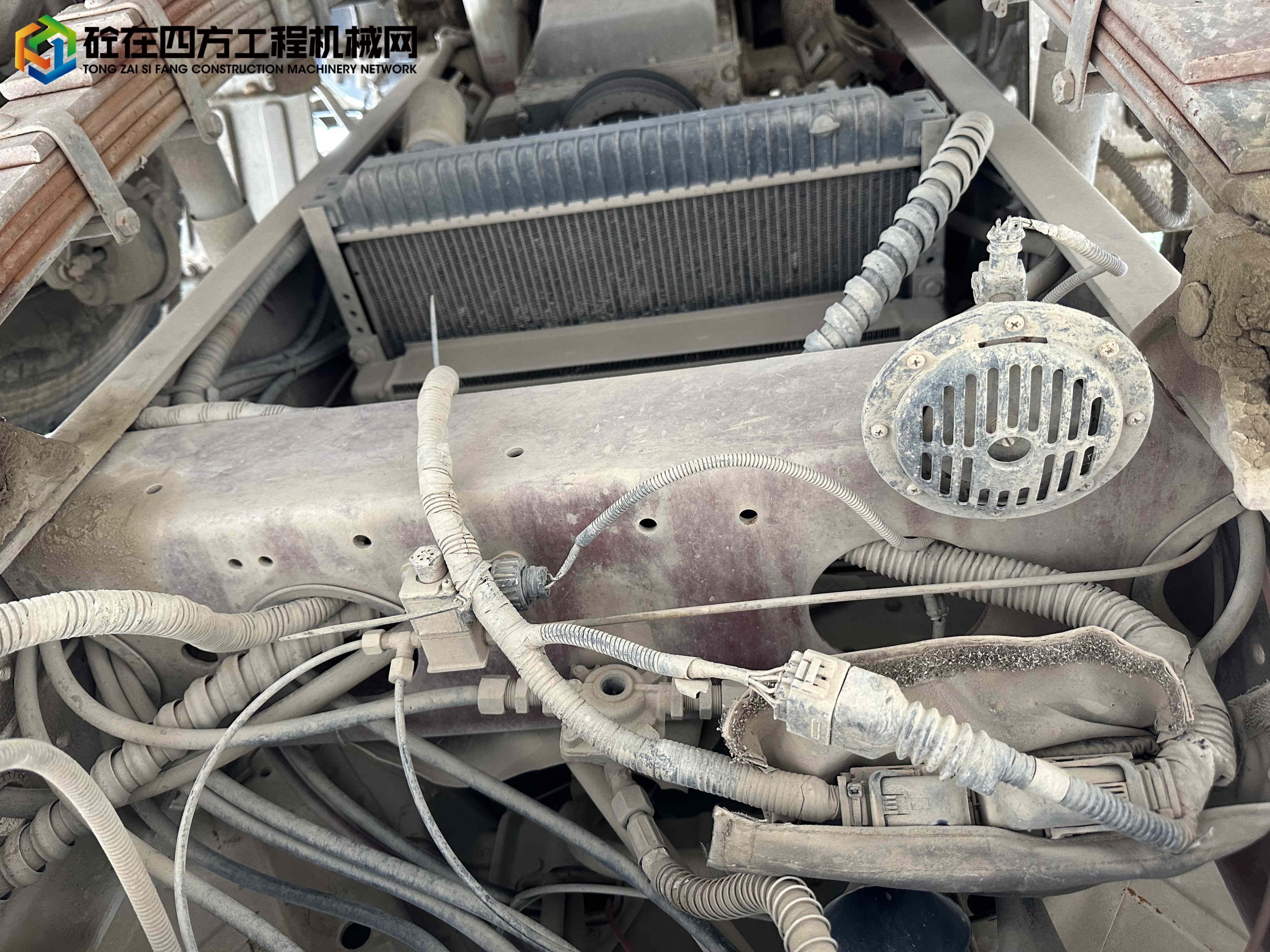 https://images.tongzsf.com/tong/truck_machine/20221115/16372ee067bebd.jpg