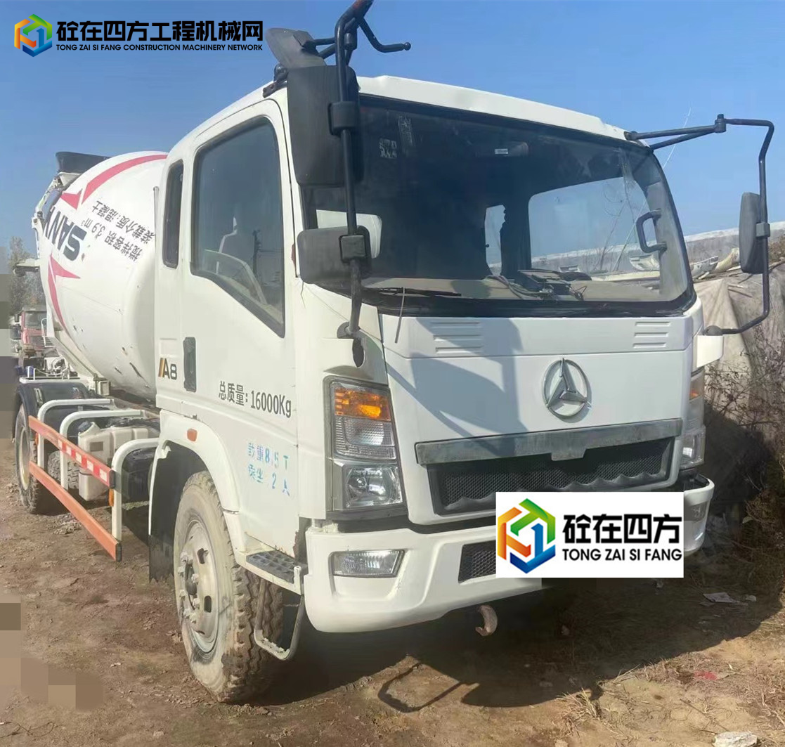https://images.tongzsf.com/tong/truck_machine/20221115/1637331475a991.jpg